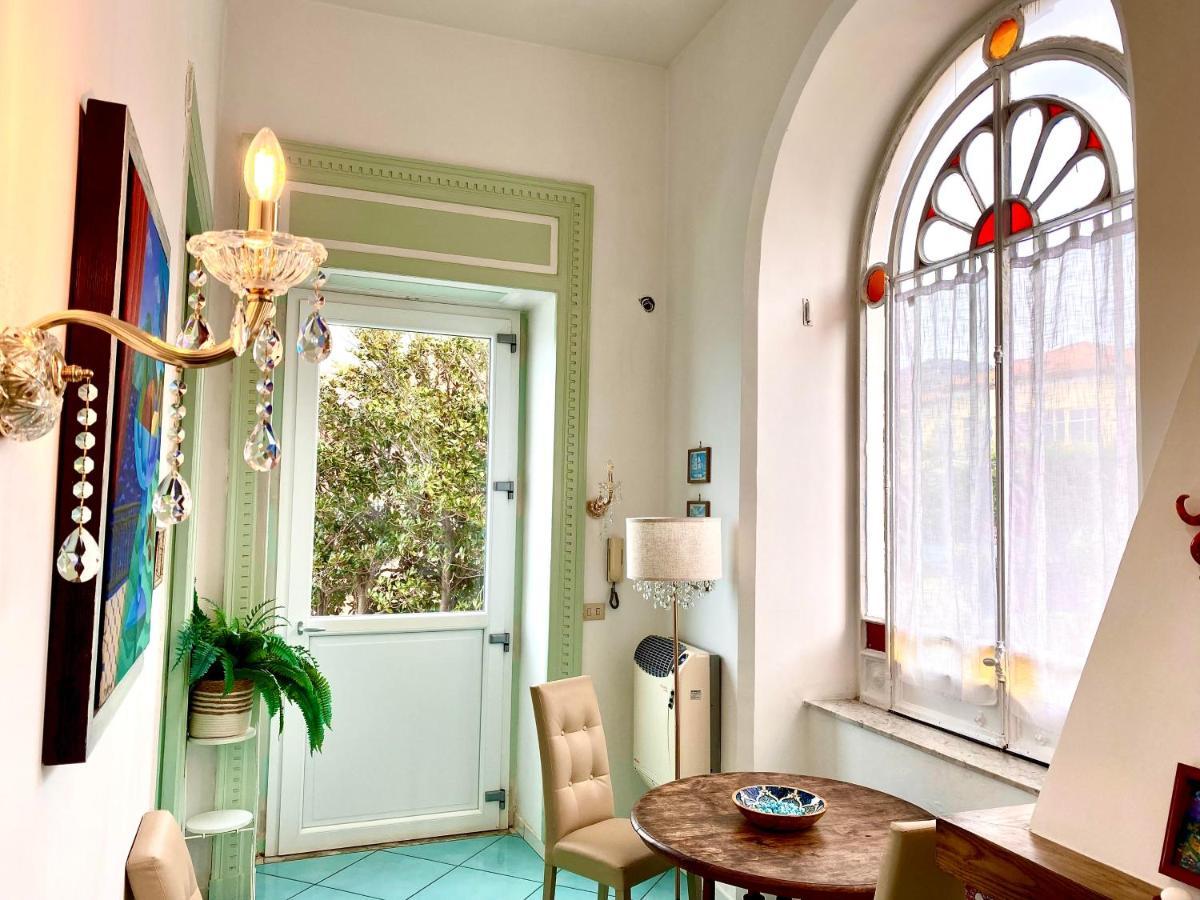 Villa La Terrazza Suites سورينتو المظهر الخارجي الصورة