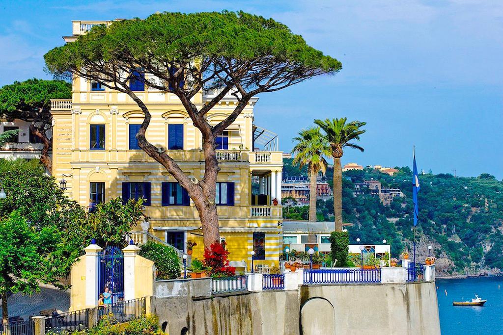 Villa La Terrazza Suites سورينتو المظهر الخارجي الصورة